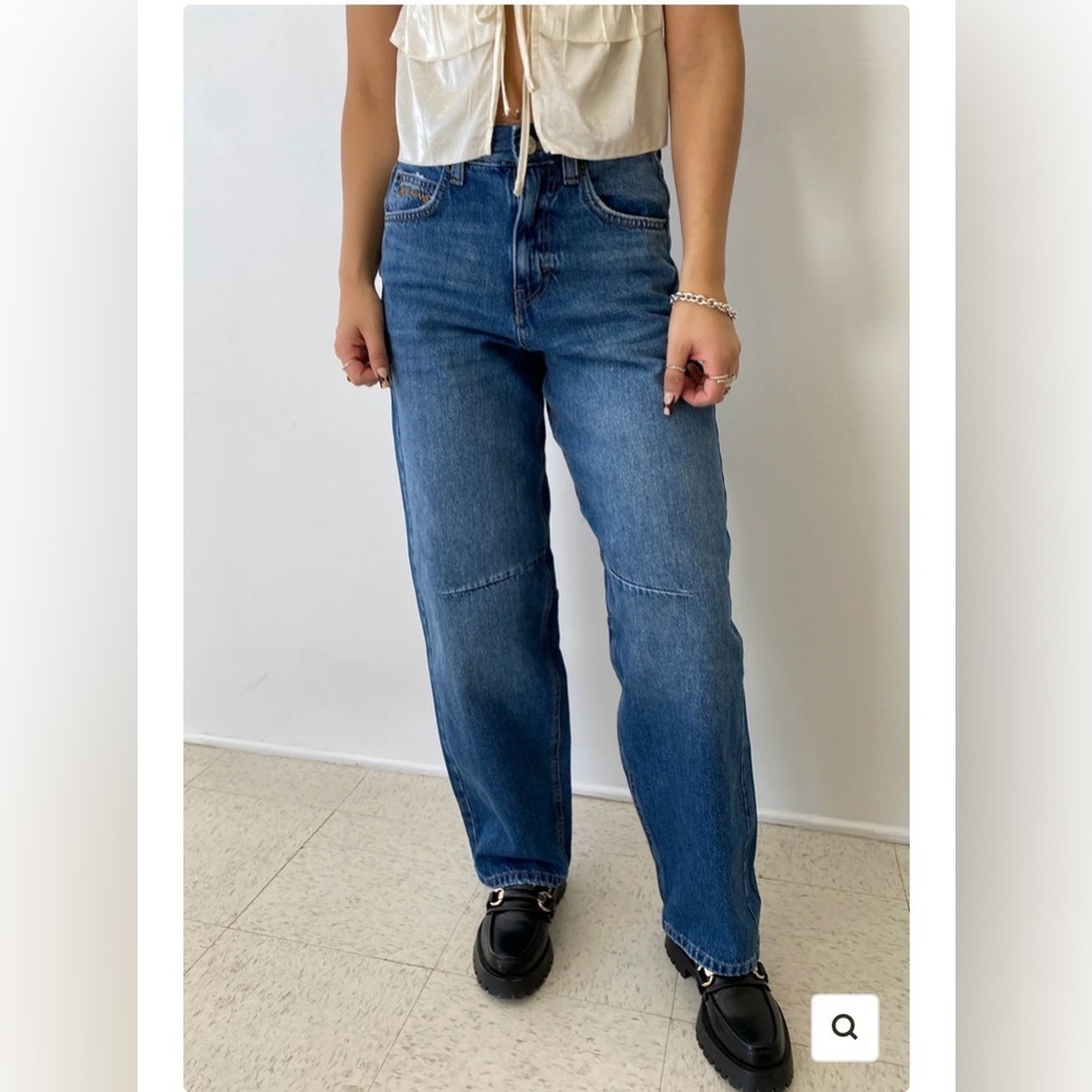 BDG womens Logan Dallas cinch back boyfriend jeans size W30